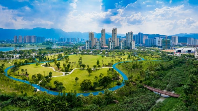 PARTNER WITH A SUSTAINABILITY LEADER